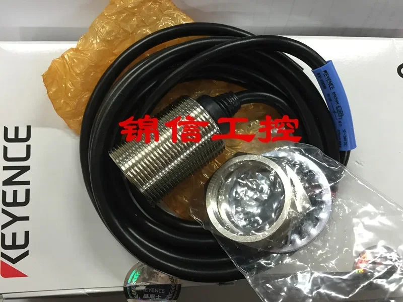 KEYENCE EV-130M 100%new and original