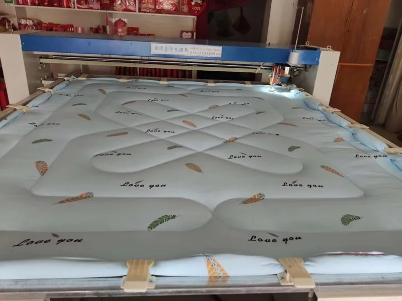 Long Arm Single  One Head Quilting Machine Bedcover Quilt Sewing Mattress Quilting Making Machine