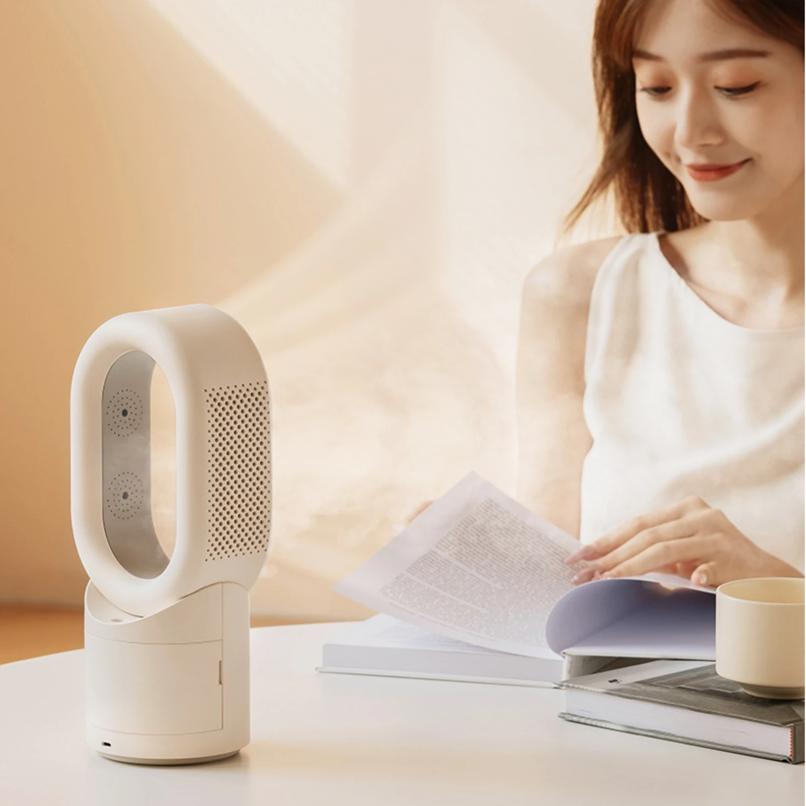 

Bladeless Humidifying Fan Type-C Charging Bladeless Desk Fan Air Cooler 3-Speed Home Appliance Portable