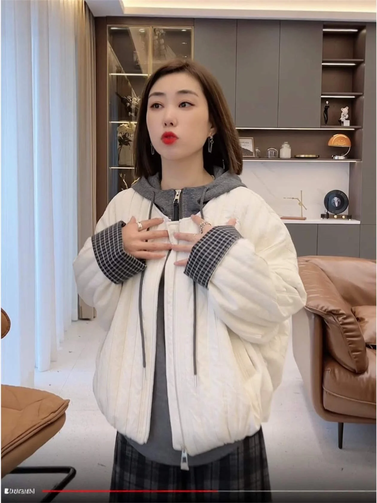 

Модная утепленная короткая куртка с круглым вырезом для женщин, повседневный корейский стиль, хлопковый топ с узлом и застежкой-молнией