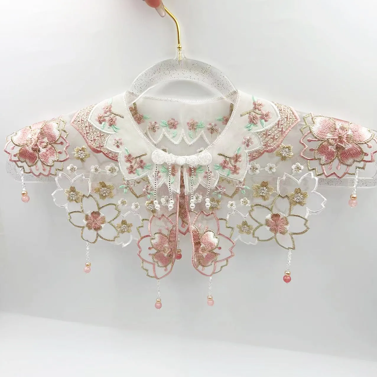 

Women's Spring Summer Flower Embroidery Lace Mesh Pashmina Female Summer Vintage Sunscreen cloak Lace Shawl R2874