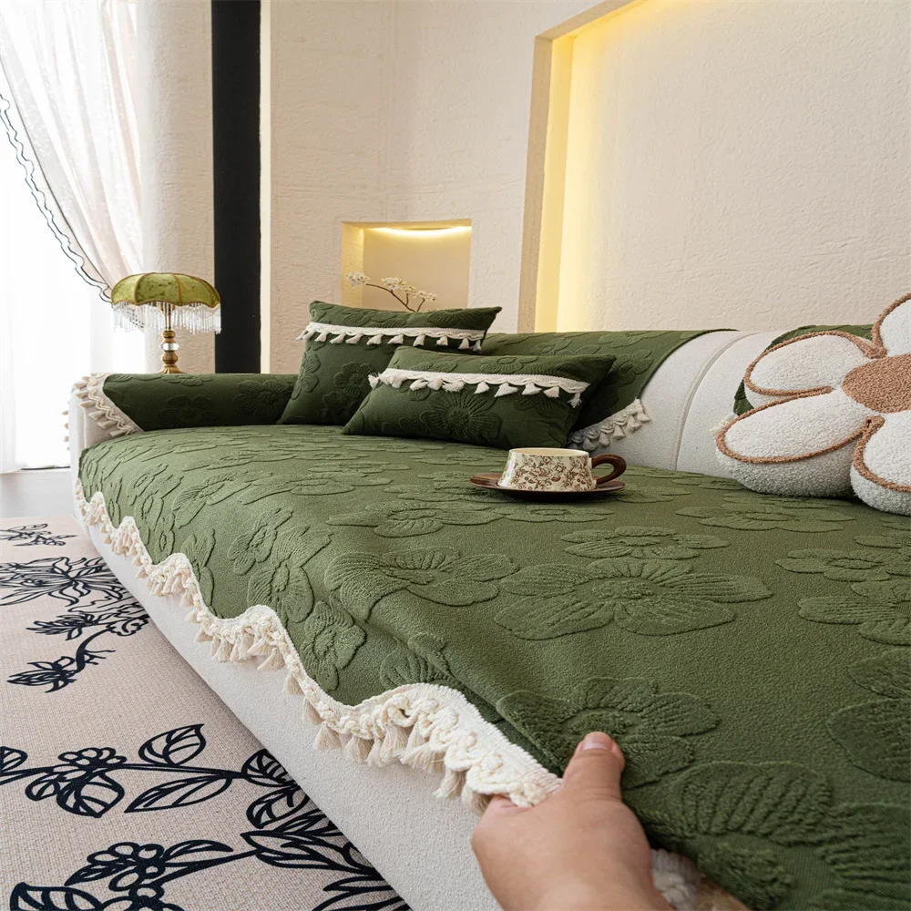 Retro Chenille Sofa Cushion Cover Universal Non-Slip Fixed Straight Row All-Seasons Slipcover for Home Comfort