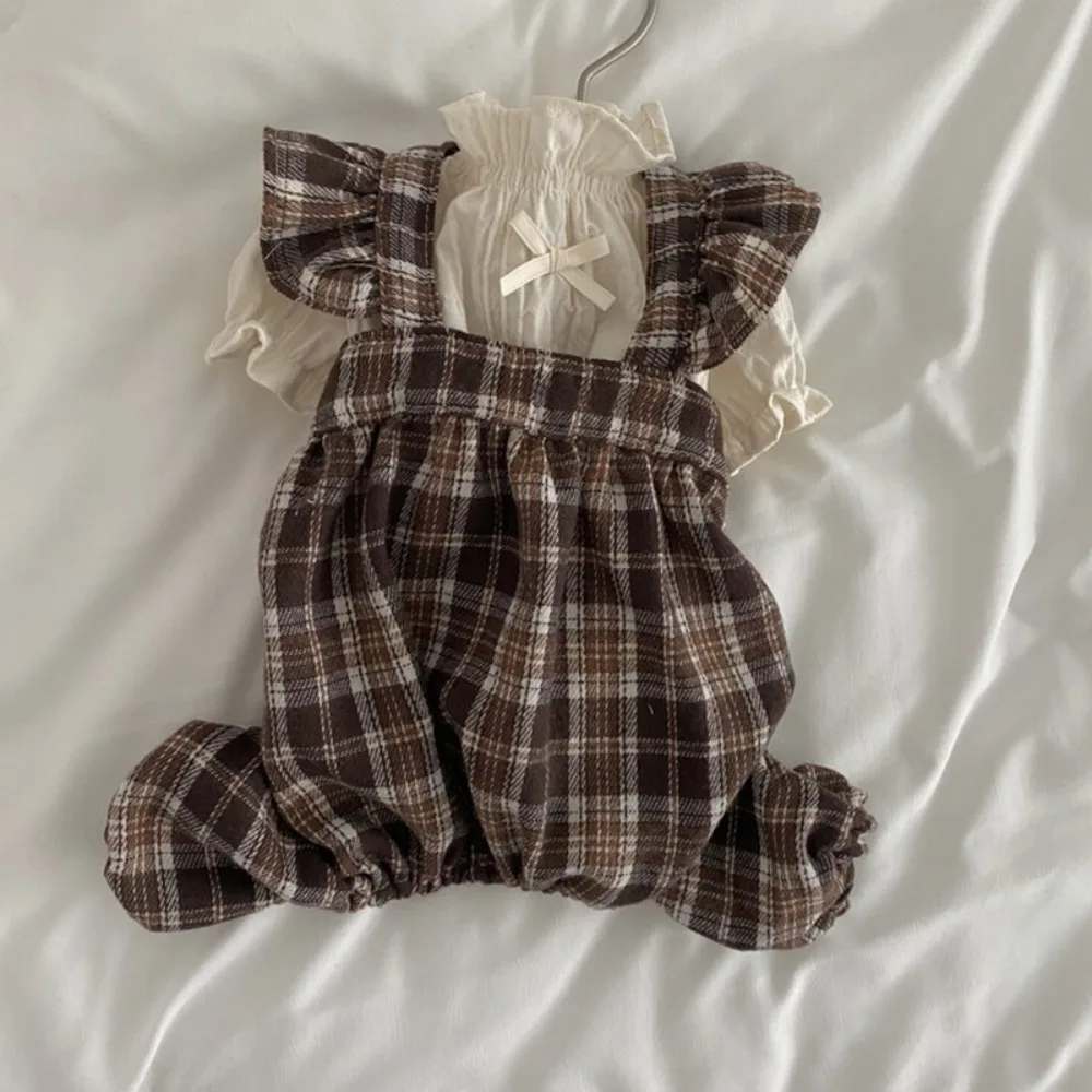 

Retro Pet Plaid Strap Skirt Soft Thin Design Cat Plaid Pleated Shirt Breathable Flying Sleeve Pet Clothes For Puppy Kittens