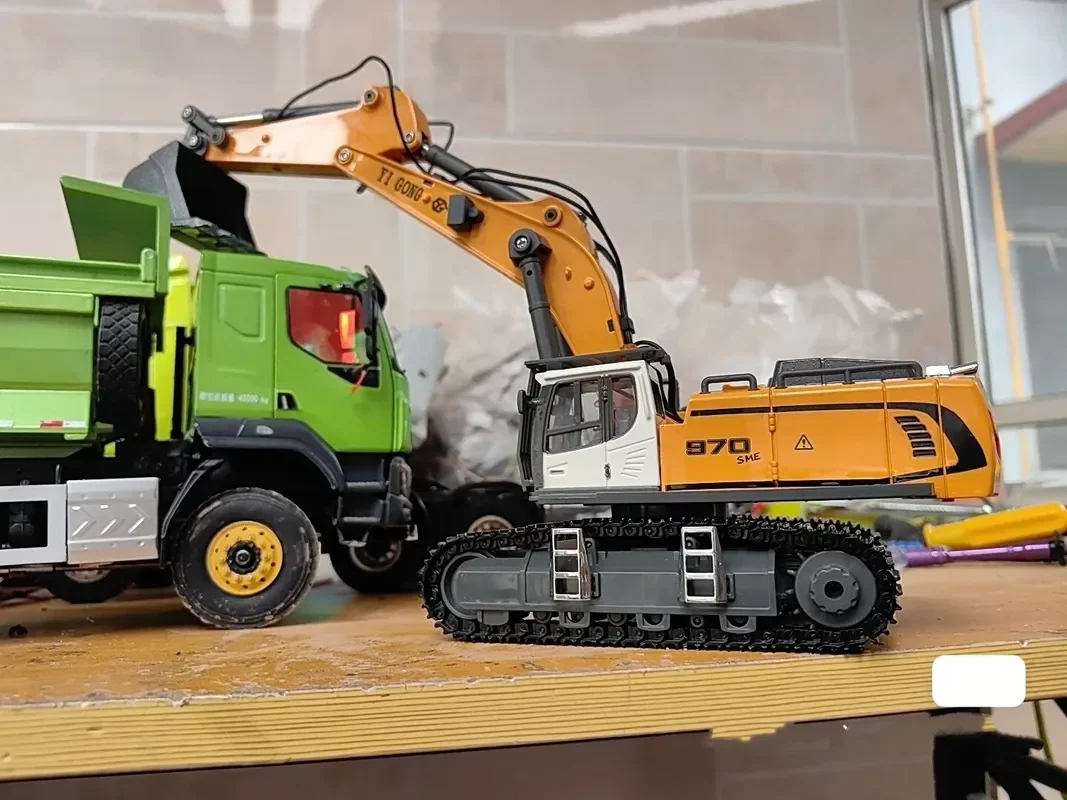 Yigong New 1/50 Scale 970mm Lead Screw Remote Control Excavator
