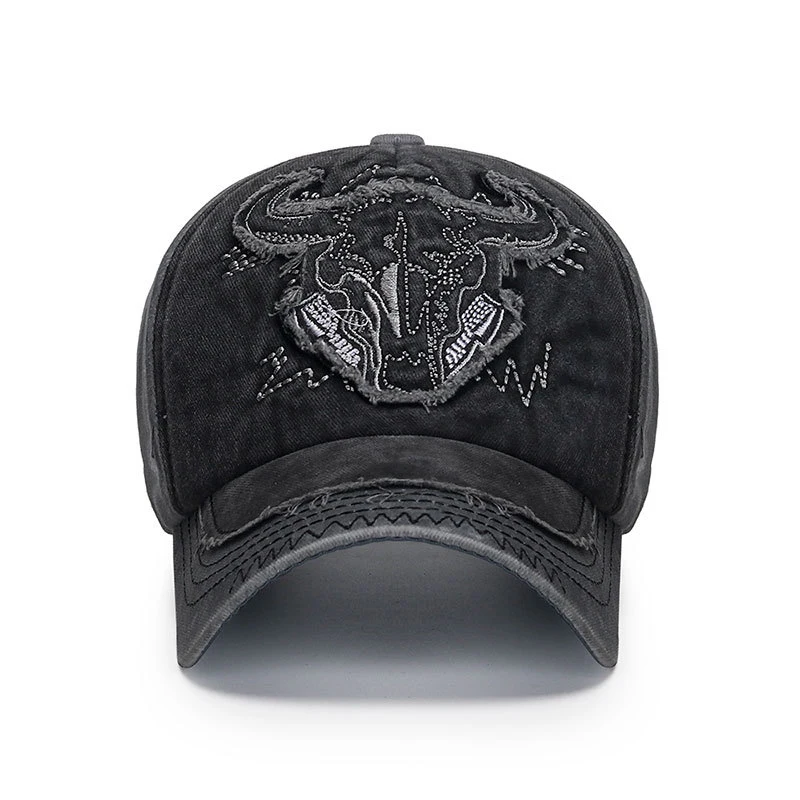 New Fashion Unisex Bull Head Pattern Embroidered Patch Brushed Distressed Style Two Color Cotton Adjustable Baseball Cap