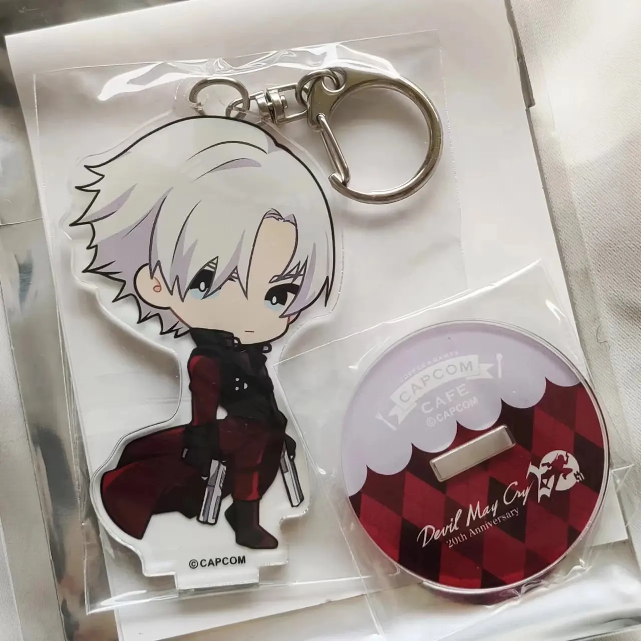 Devil May Cry Plate Desk Decor Capcom Cafe Standing DMC 20th