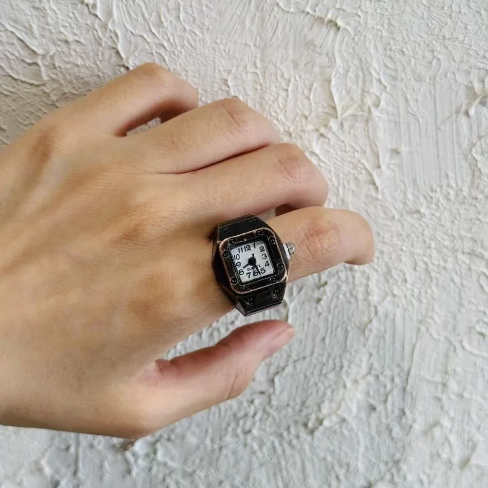 Fashion Jewelry Vintage Rings Jewelry Clock Heart Shape Punk Roman Quartz Watch Alloy Creative Finger Watch Ring Couple