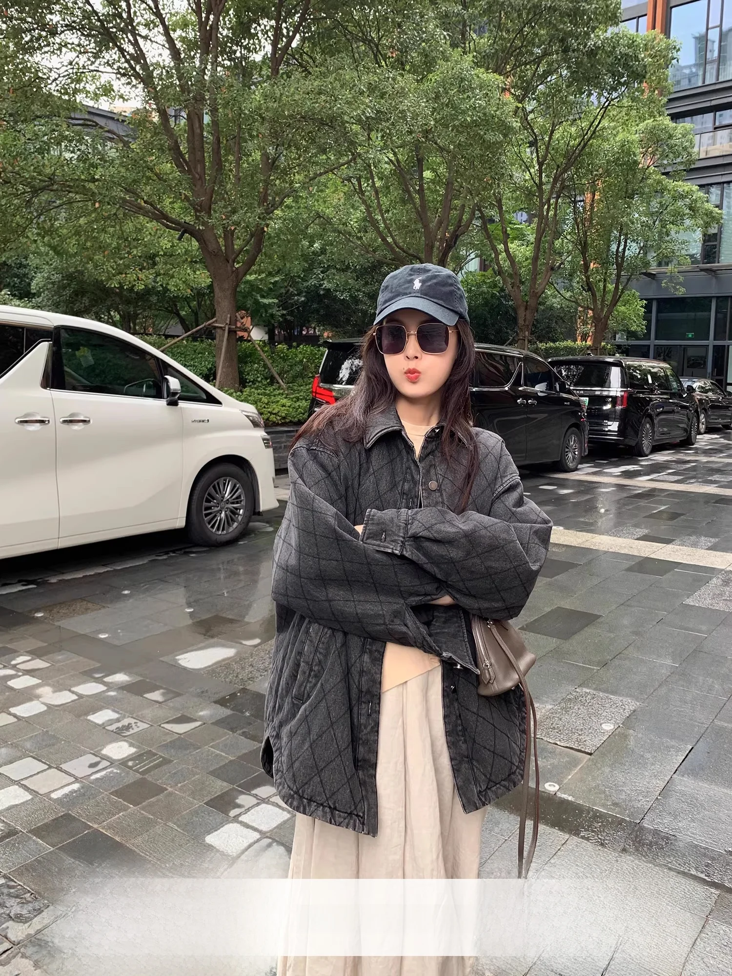 

Утепленная стеганая джинсовая куртка из хлопка в корейском стиле Yang Xiaoyao, свободного кроя, с ромбовидным узором, зимнее пальто для женщин, модная новинка