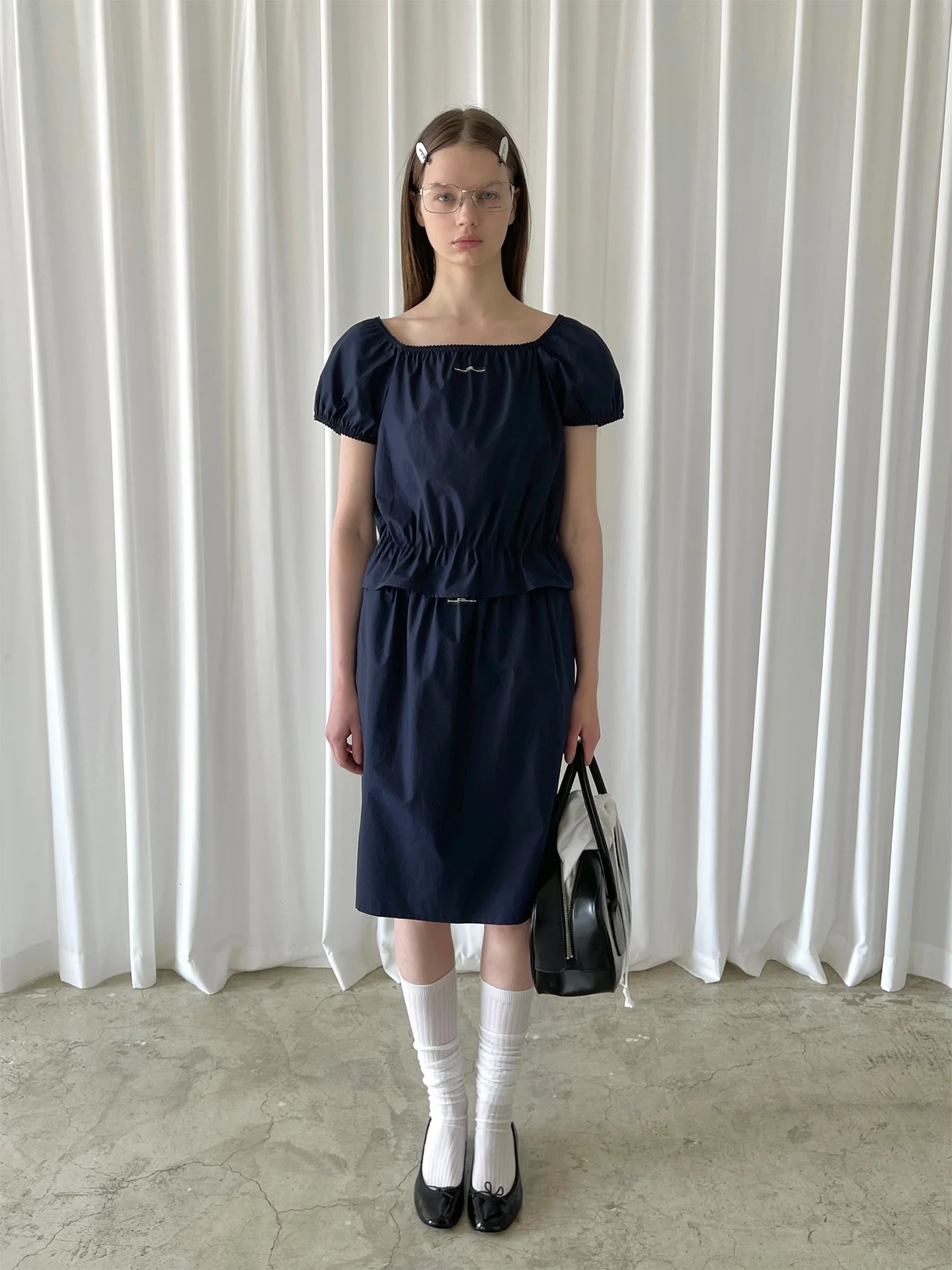 

PFF GIRL Casual Style Elastic Waist One Shoulder Bubble Sleeve Logo Short Sleeve Shirt Cotton Skin-friendly Breathable