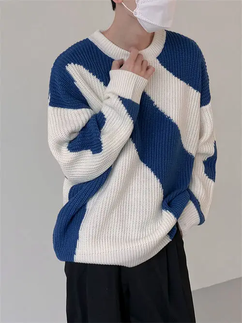 Autumn and Winter O-Neck Knit Sweater for Men Cow Patchwork Pullover Men Loose Casual Harajuku 2022 New Mens Oversized Sweater