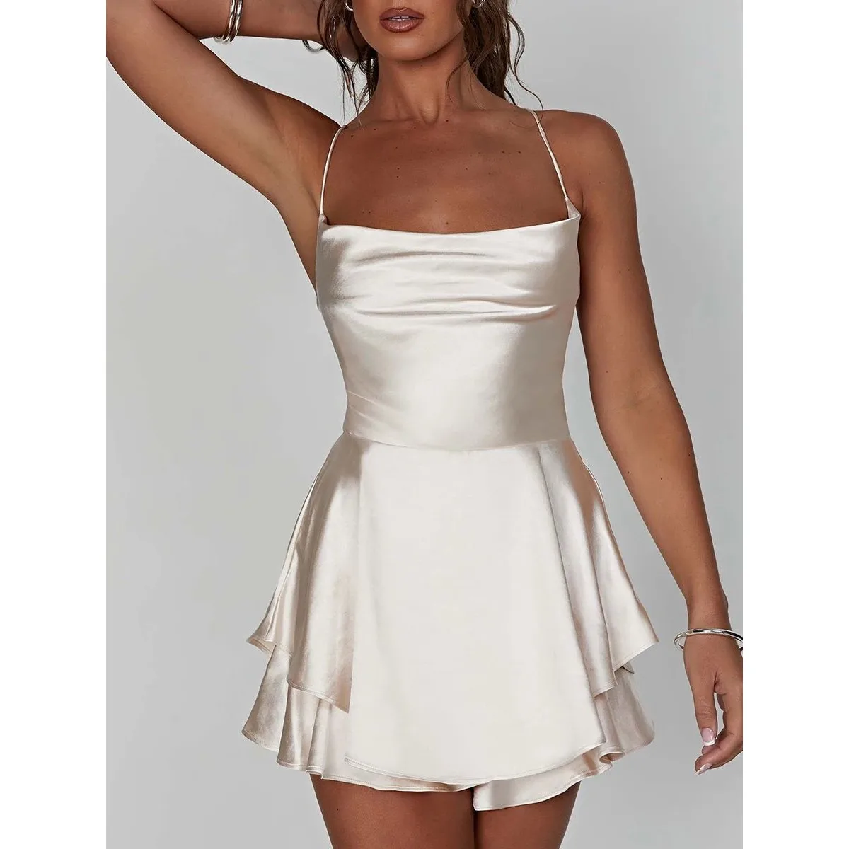 새틴 실크 섹시 여성용 C 플레이수트 Dr 카울 네이션 버전 클린핏 슬레 여성 패션 겨울 시워크 드