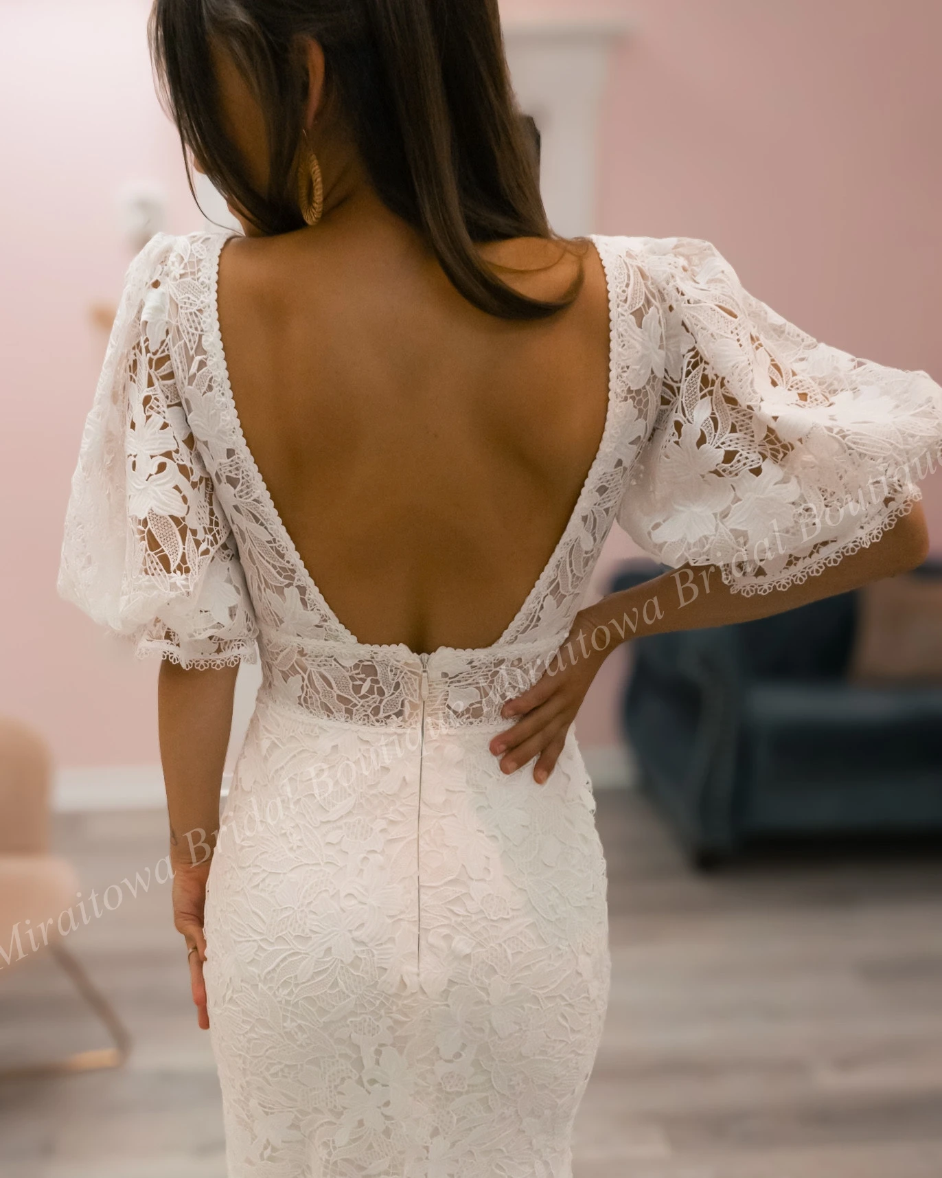 Romantic Lace Wedding Dress Puff Cap Sleeves Fit-and-Flare Boho Garden Bridal Ceremony Reception Engagement Party Gown Open Back