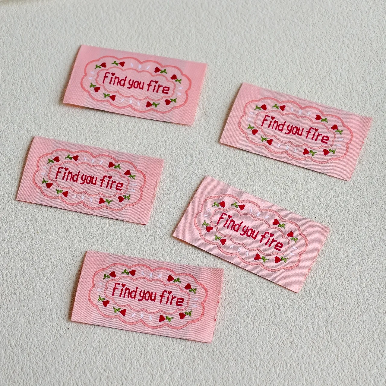 Pink Embroidered Clothing Labels Sew On Tags with Strawberry & Heart, DIY Fabric Patches for Garment Bags Crafts