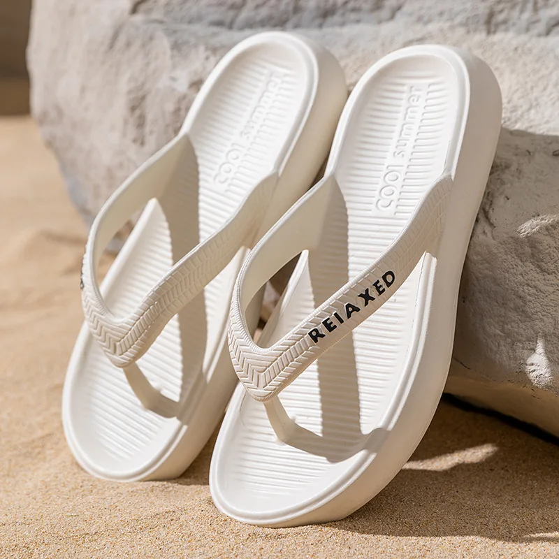 Women's Summer Slippers Anti-slip Soft Sole Bathroom Men Leisure Minimalist Durable Casual Flip Flops Couple