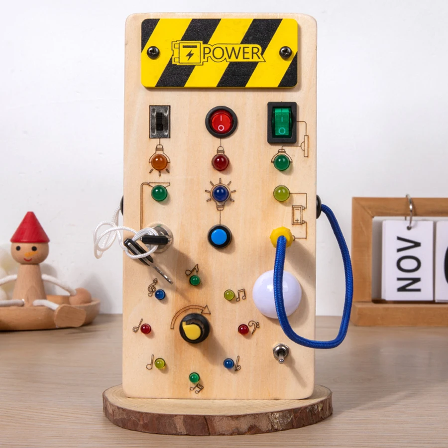 Montessori Busy Board Giocattoli sensoriali in legno con interruttore della luce a LED Scheda di controllo Attività di viaggio Giochi per bambini