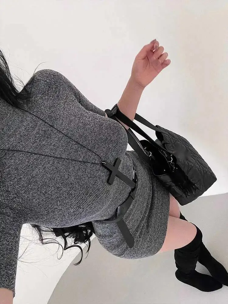 Pure Desire Queen Tight Small High Collar Short Sleeve Knitted Hip Hugging Dress Elegant Short Skirt With Belt Fashion Women BT8