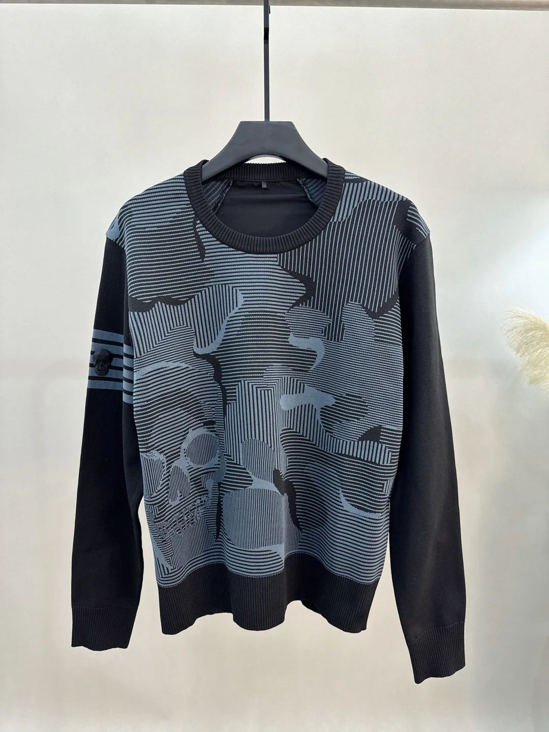 

Men's Golf Apparel, New Fall/Winter Men's Sweaters: Fashionable & Casual
