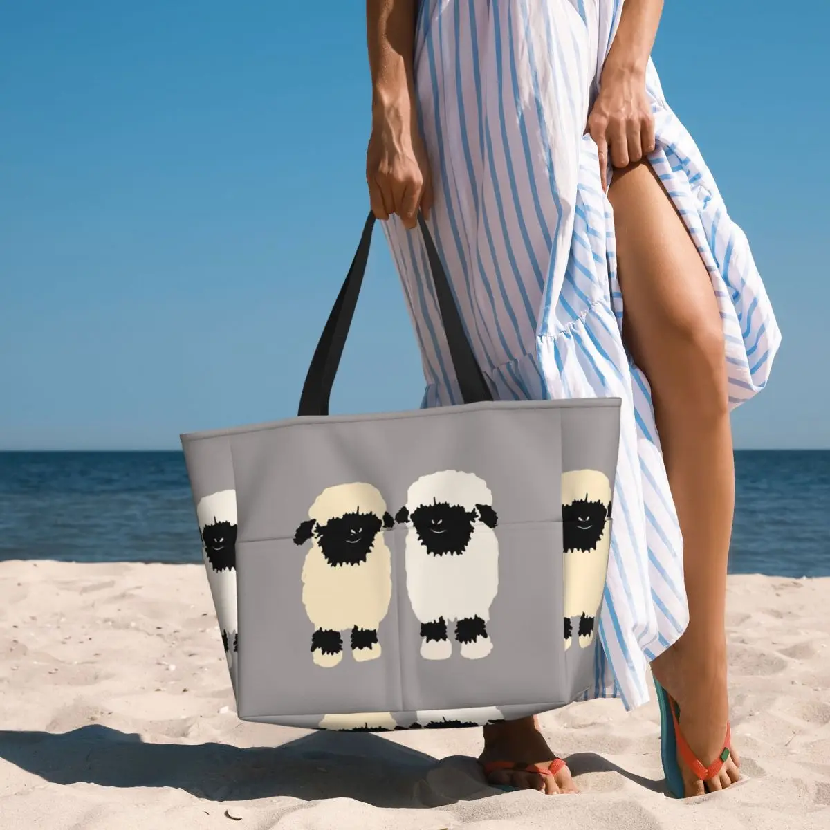 

Valais Black Nose Sheep Friends Beach Tote Bag Sport Gym Yoga Duffle Large Tote Bag Women Travel Bag Fitness bag