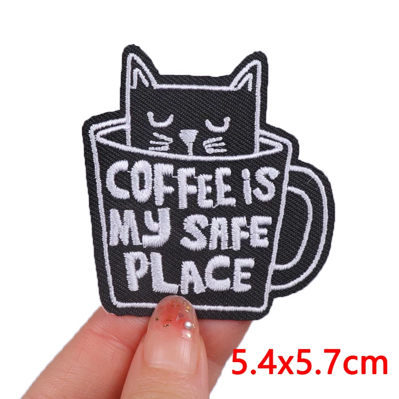 Tiger Embroidered Patches for Clothing Thermoadhesive Patches Cartoon Animals Applique Jeans Jacket Sewing Iron On Patches Badge