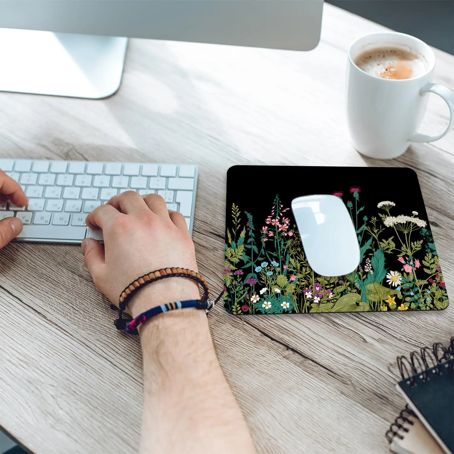 Cute Computer Mouse Mat Square Mouse Pad Soft with Non-Slip Rubber Base Easy to Personalized Design Portable Garden Flowers