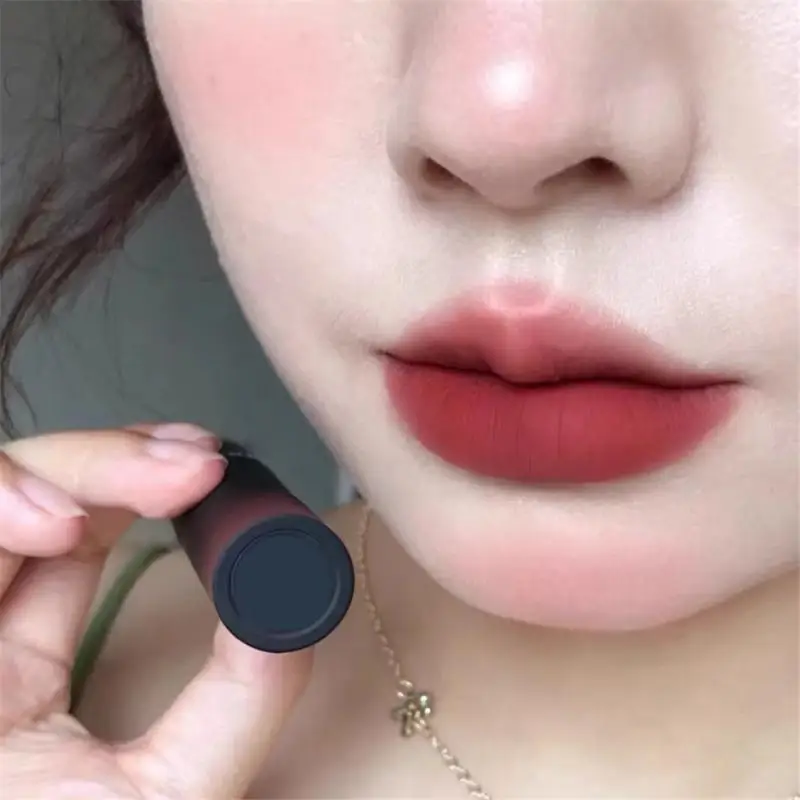 Fluwelen Matte Lip Modder Vloeibare Lippenstift Waterdichte Nude Lipgloss Langdurige Anti-Stick Cup Sexy Vrouwen Lip Glazuur Cosmetisch