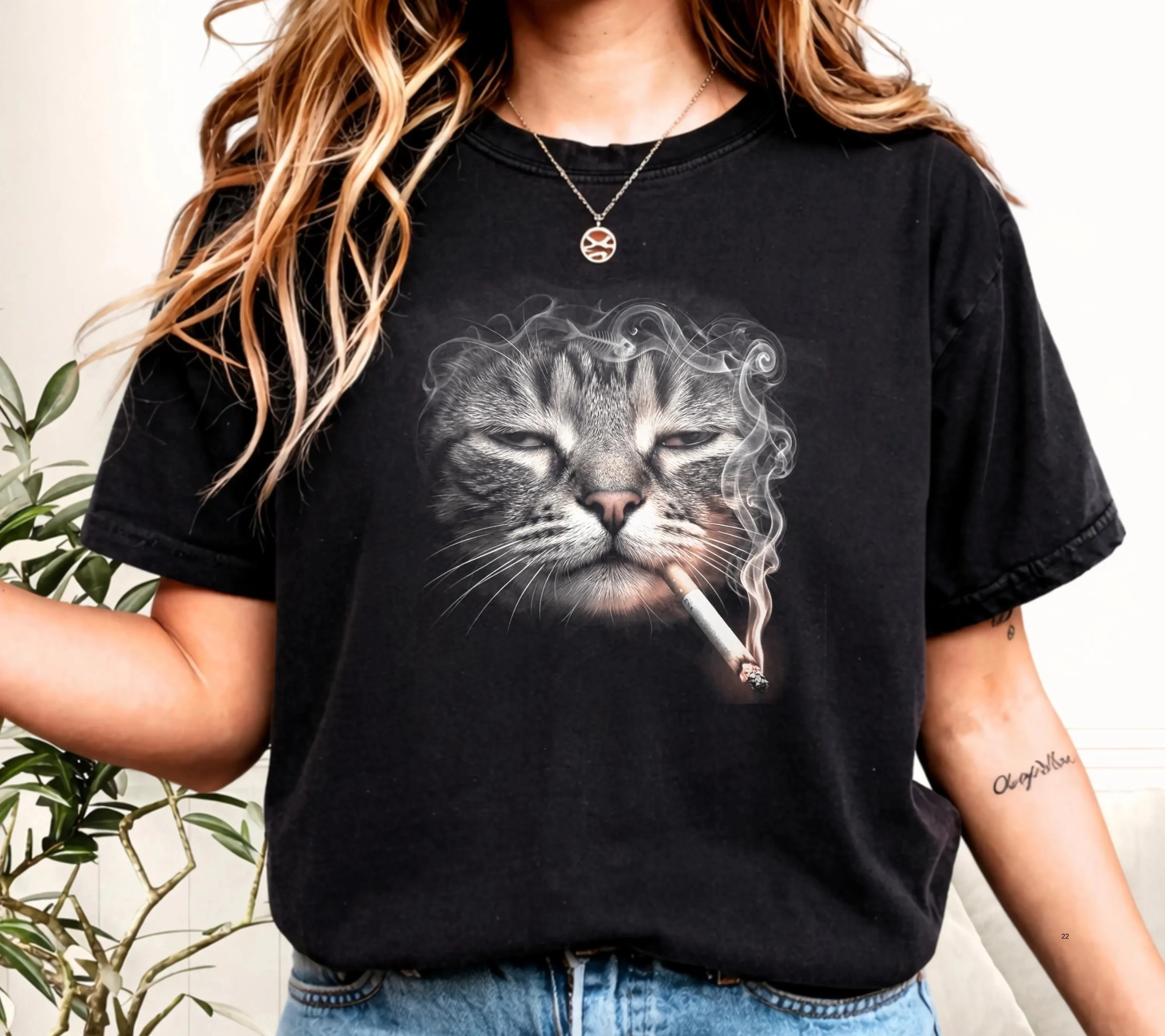 

Женская летняя футболка оверсайз с принтом «Кот, курящий сигарету» в стиле Y2K, винтаж 90-х, хлопок, дышащая, стильная, универсальная, уличный стиль