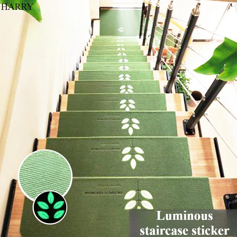 

Luminous Self-adhesive Anti Slip Stair Carpet Mat, DIY Stair Protection Mat, Safe for Children, The Elderly, and Pets