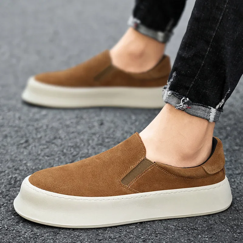 Men\'s shoes summer 2024 new low-top all-match nubuck leather sneakers lightweight slip-on slip-on shoes fashionable casual shoes