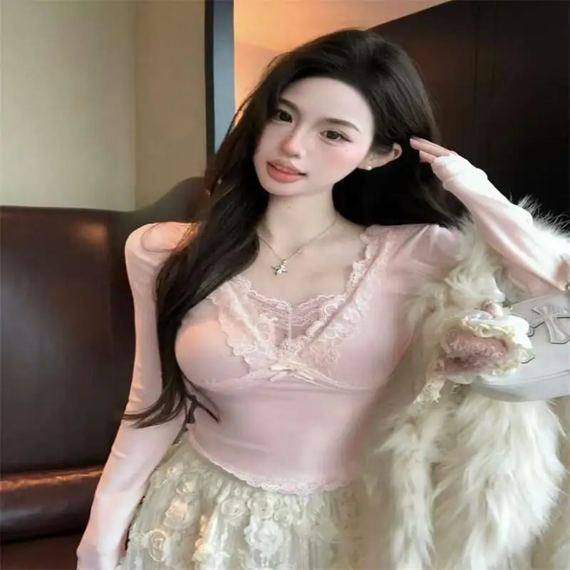 

Женский велюровый топ-пуловер, новая повседневная одежда, с кружевной отделкой, в стиле пэчворк, с V-образным вырезом, бантом, длинными рукавами, приталенный, укороченный, модный