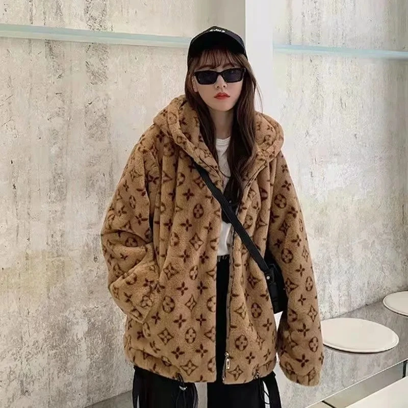 Abrigo holgado de invierno con relleno de algodón para hombre, chaqueta acolchada de algodón con estampado de leopardo para pareja de pelo de conejo de imitación de felpa de cordero, tendencia.