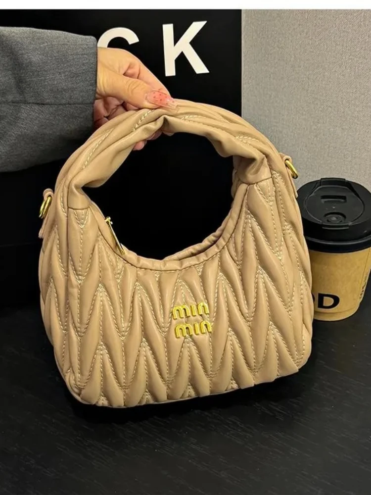 Sac à boulettes en forme de nuage de croissant brodé, sac à bandoulière Chic à poignée supérieure pour femmes, fourre-tout tendance de jour à la nuit