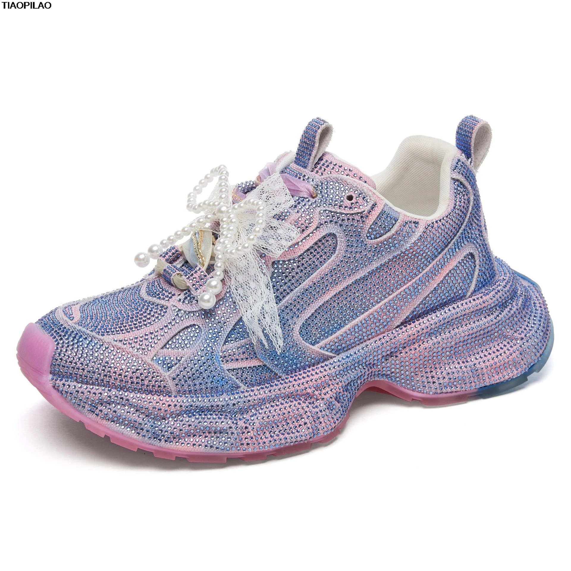 مصمم منصة كريستال المرأة أحذية مكتنزة ربيع الخريف عارضة اللؤلؤ سميكة سوليد السيدات أحذية رياضية عالية الجودة أحذية نسائية