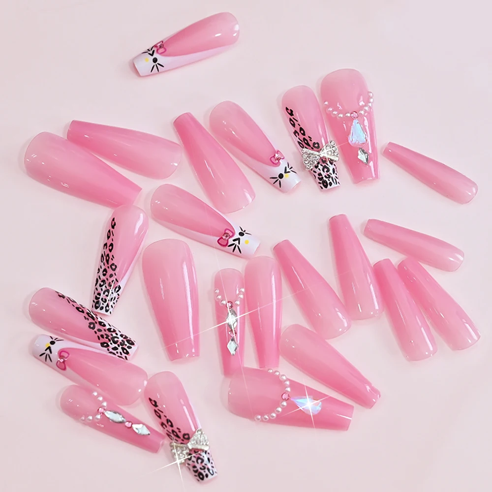 24개입 엑스트라 롱 관 모양 핑크 레오파드 프린트 가짜 손톱 귀여운 고양이 얼굴 리본 프레스온 네일 반짝이는 라인스톤 여성용 인조 손톱