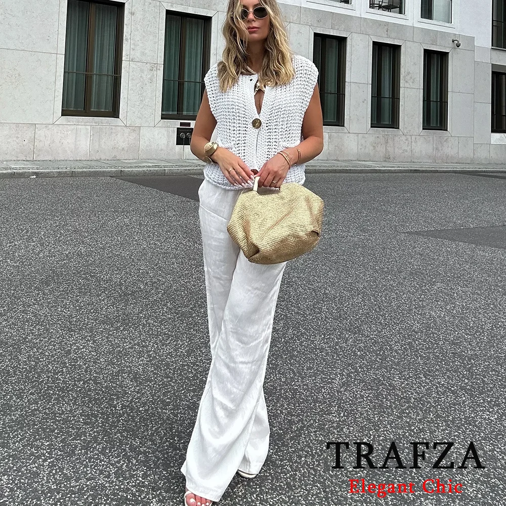 TRAFZA Casual Loose Solid Plain Knit Sweater Vest Women\'s Solid Vest New 2024 Autumn Winter Fasion Lazy Basic Sweater Vest