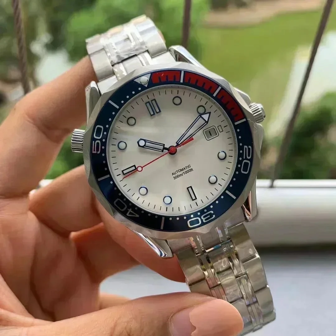 

Новые модные автоматические механические часы 41 мм с люминесцентным покрытием, спортивные наручные часы, черные, с синей керамикой и нержавеющей сталью, на заказ