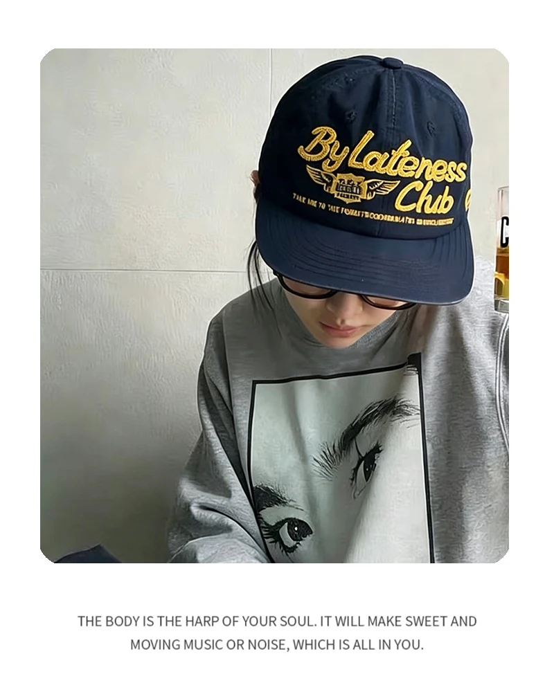 Neue Retro-Baseballkappen für Damen und Herren mit Buchstaben-Stickerei, Sonnenschutz, flachem Schirm, vielseitig einsetzbar, modische Outdoor-Caps – Detail 6