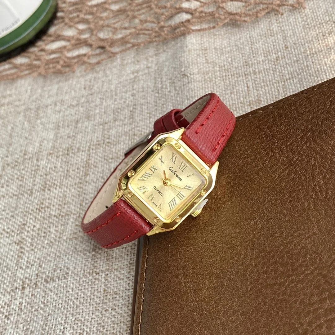 ساعة نسائية صغيرة مربعة الشكل بحزام جلدي رفيع ساعة يد للسيدات ساعات كوارتز أنيقة كاجوال reloj mujer