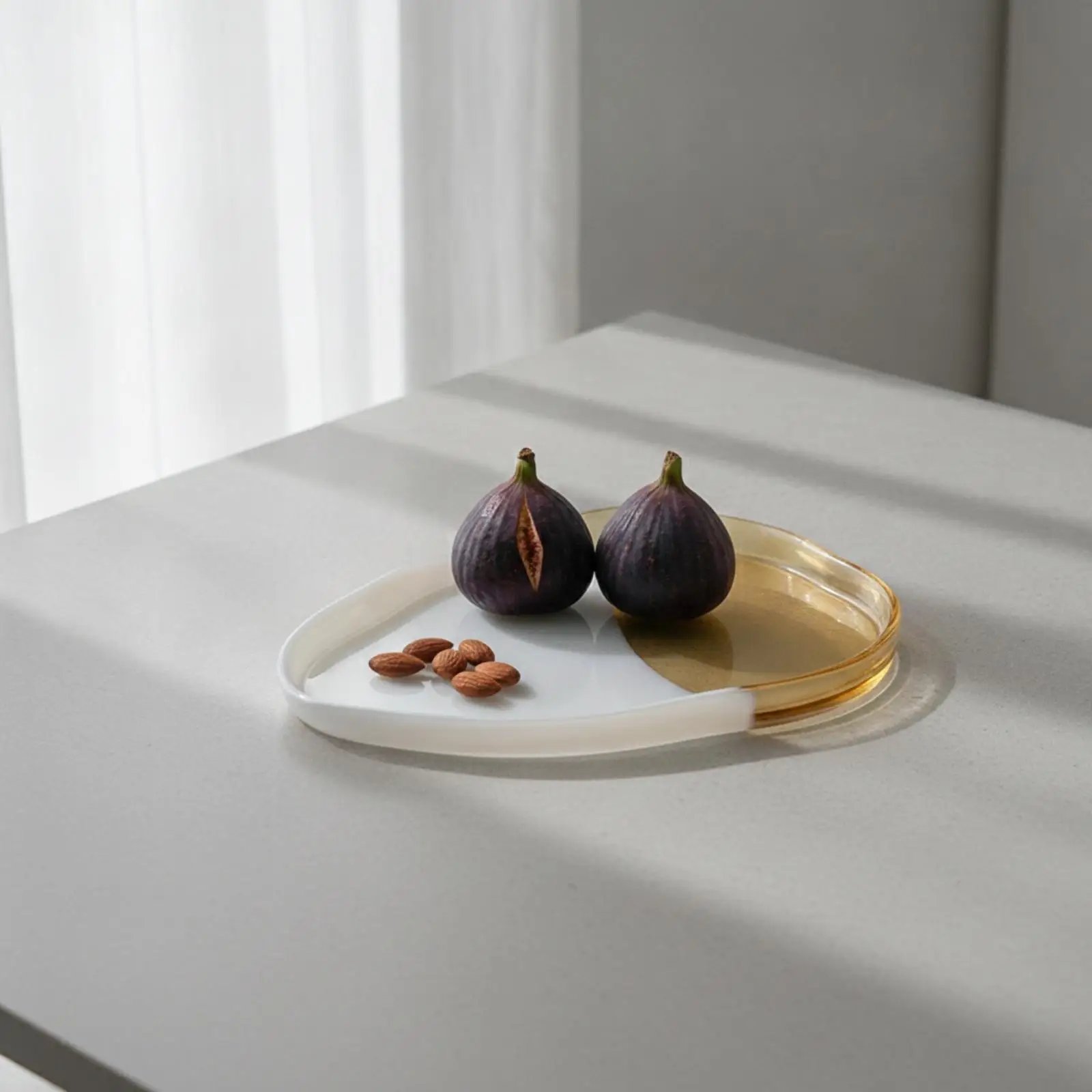 Glass Serving Tray Modern Glass Tray with Raised Rim Irregular for Living Room