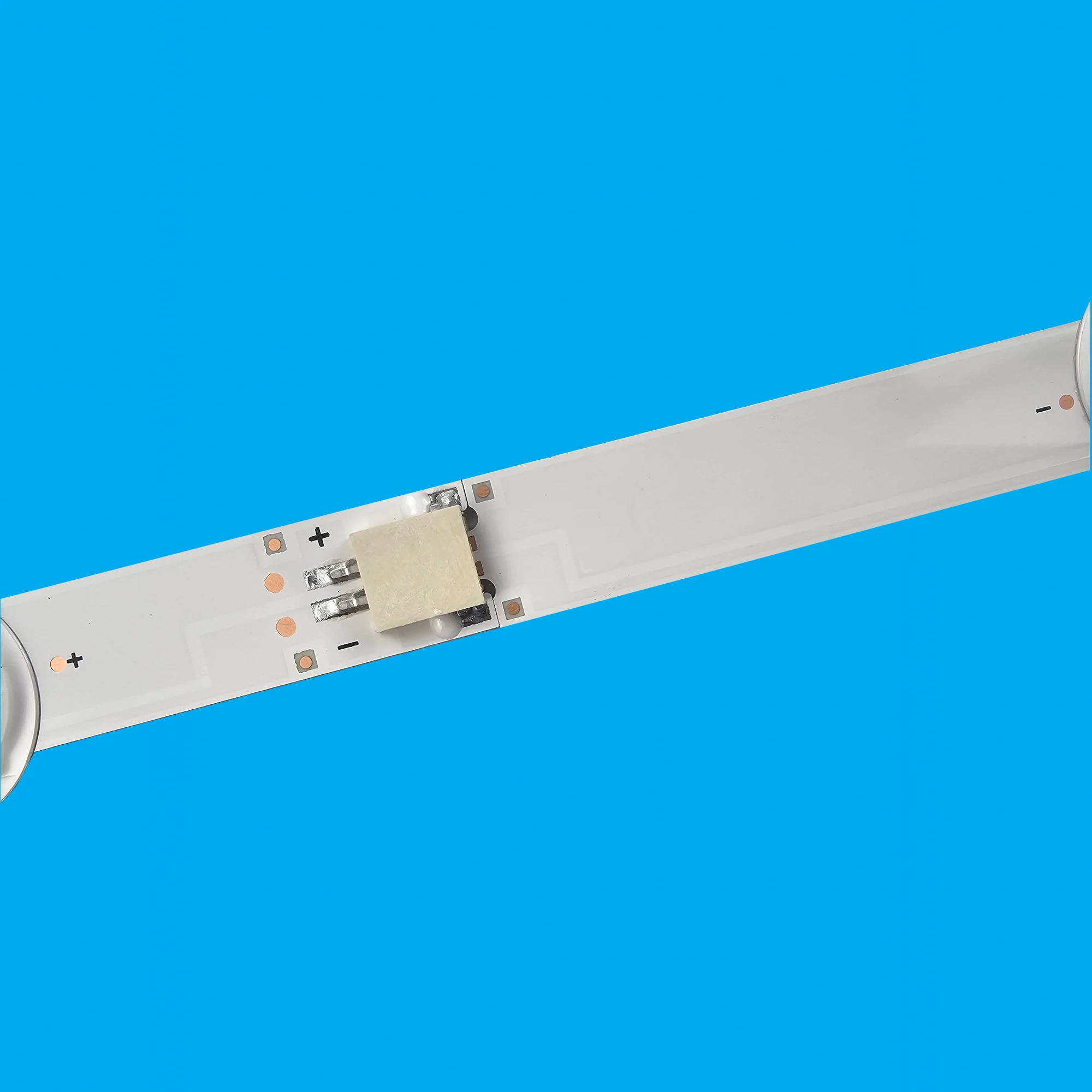 LED Backlight strip 10 lamp For TOSHIBA 50L2353RK 50\