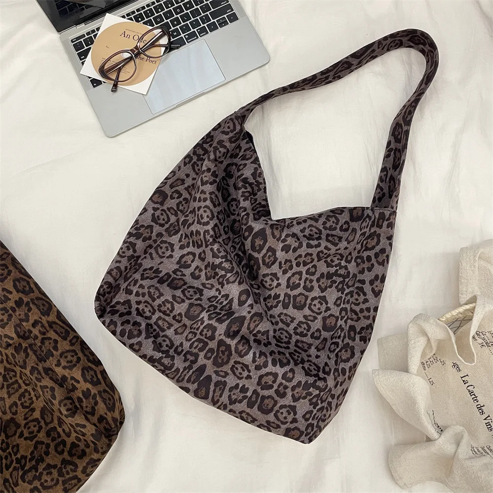 Neue 2025 Frühherbst Wildleder Leopardenmuster Schultertasche Nischen-Mode-Design Geräumige Trendige Damen-Tragetasche für Ausflüge und Einkäufe – Detail 8