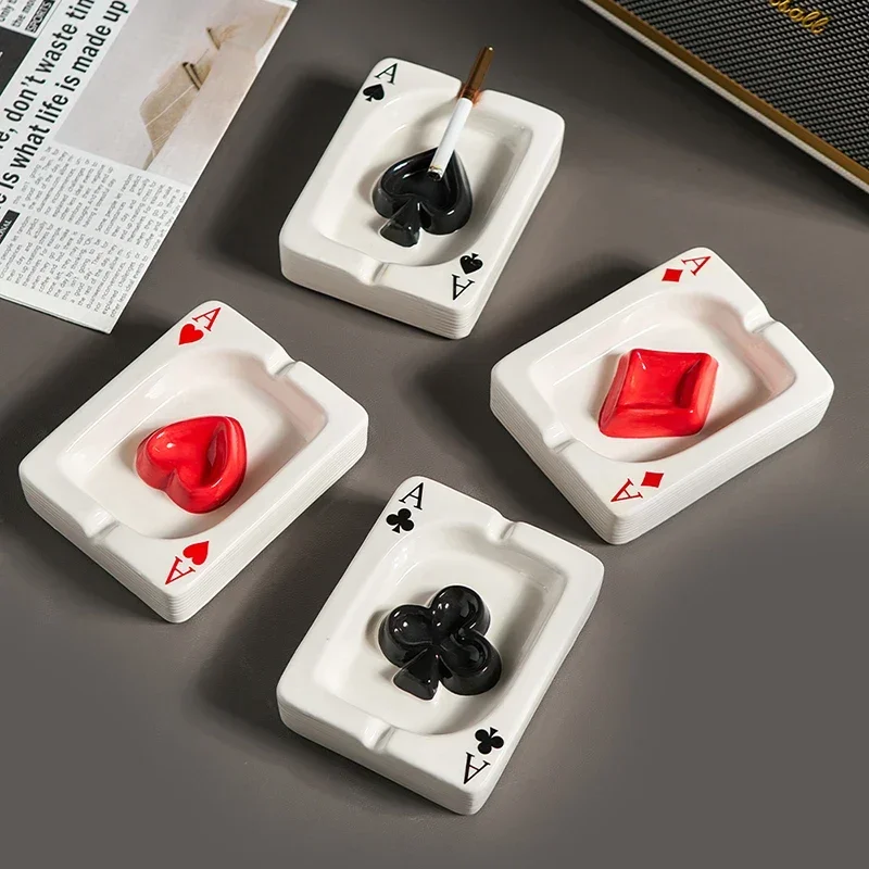 Creative Playing Card Ashtray Home Decor Modern Style Living Room Table Ornaments Simple Smoking Accessories Decorative Ash Tray