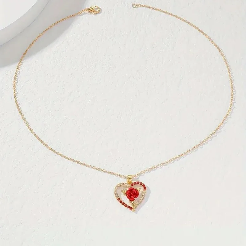 1pcs Rose Flowers Heart-shaped Diamond Necklace Exclusive Design Senior Birthday Gift To His Girlfriend