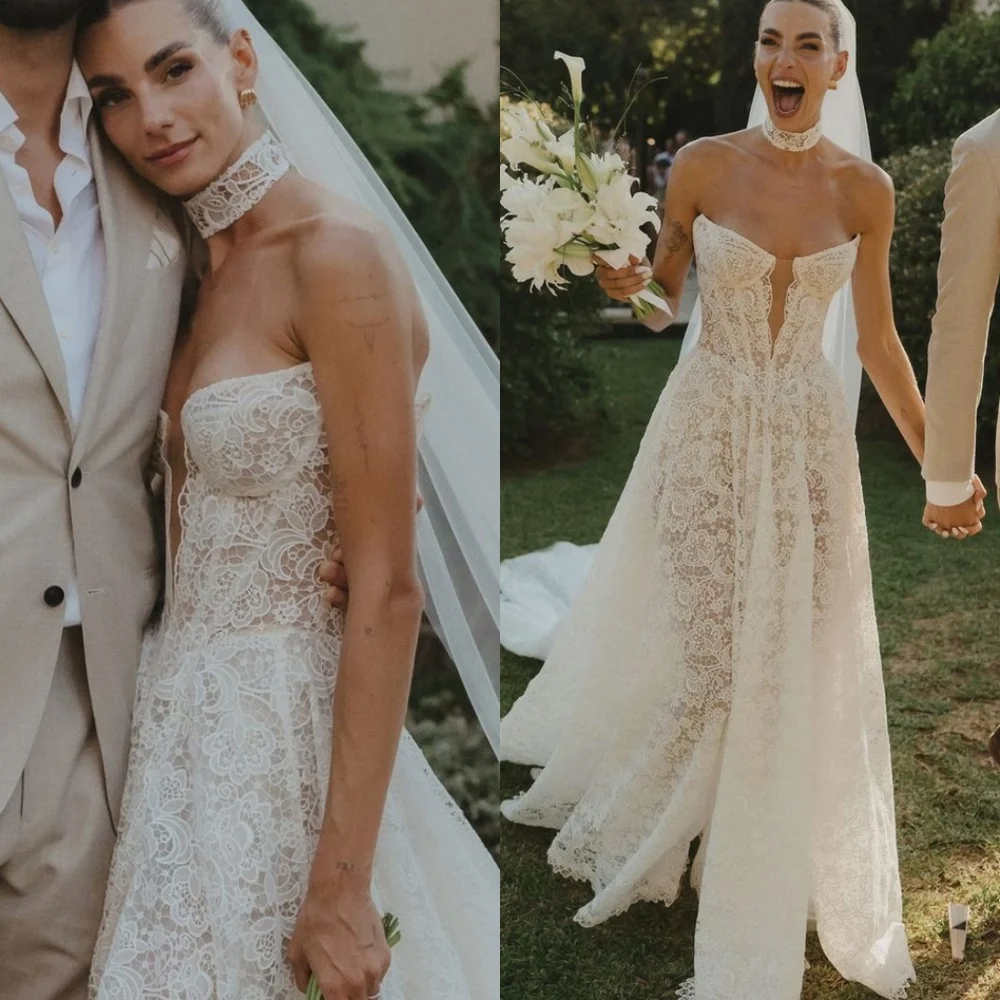 

Customized High Quality White Lace Wedding Dress Temperament Strapless Sleeveless Bridal Gowns Chapel Train Open Back Dress