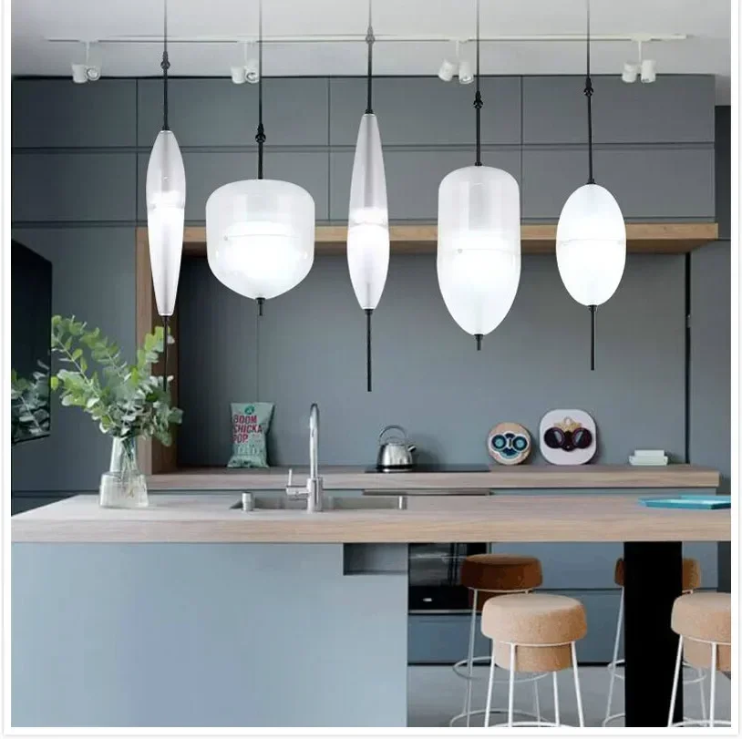 

personalized Northern Europe creative single head glass chandelier restaurant bar coffee shop lighting