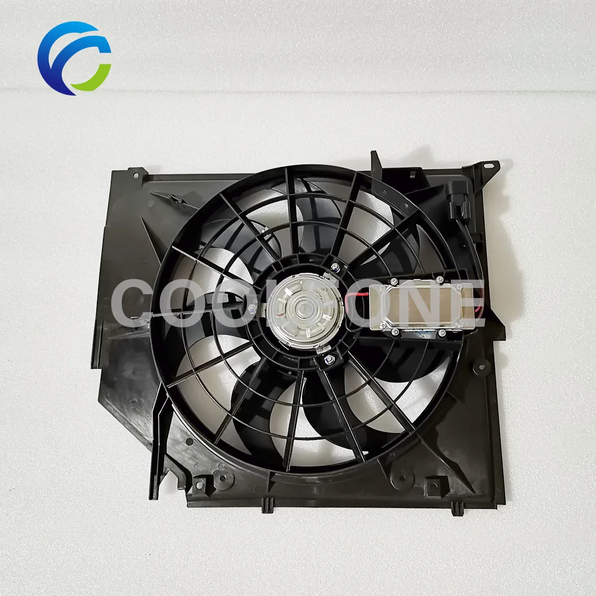 

Radiator Electric Fan for BMW E46 316i 318i 320i 323Ci 325Ci 328i 330i 17117561757 17117525508 17117801422 17117790895