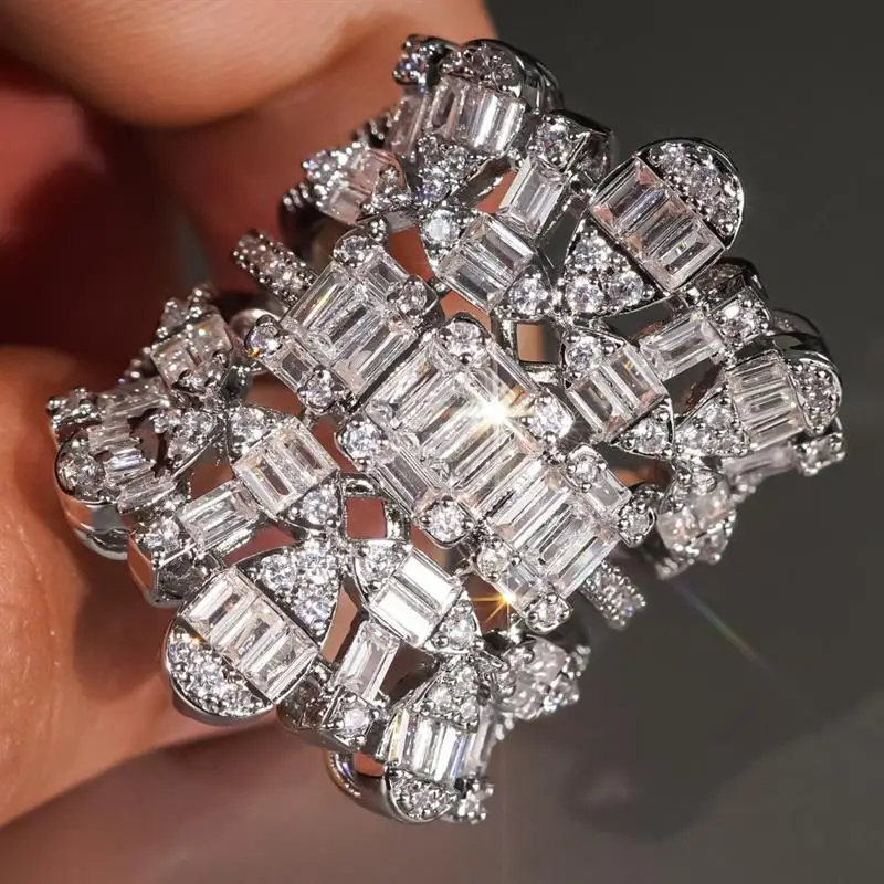 Huitan Symmetrisches Design Damen Silberfarbener Ring Hochzeit Party Eingelegte Glänzende Geometrische Zirkonia Mode-Accessoires Statement-Schmuck – Detail 6