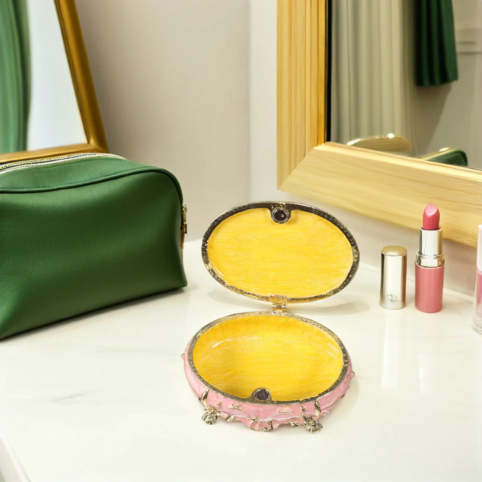 

Enamel Metal Dressing Table Jewelry Box Hinged Hand Painted Necklace Chest Organizer for Rings Earrings Wedding Favor Keepsake