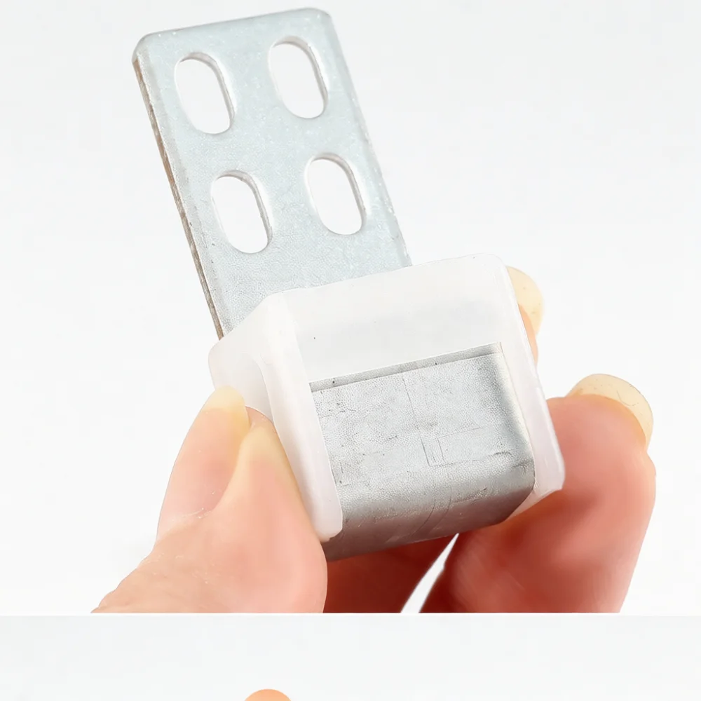 Modern Furniture Connector Four Hole Metal Spring Buckle Fixing Bracket Hardware Accessory For Licaai Sofa Repair