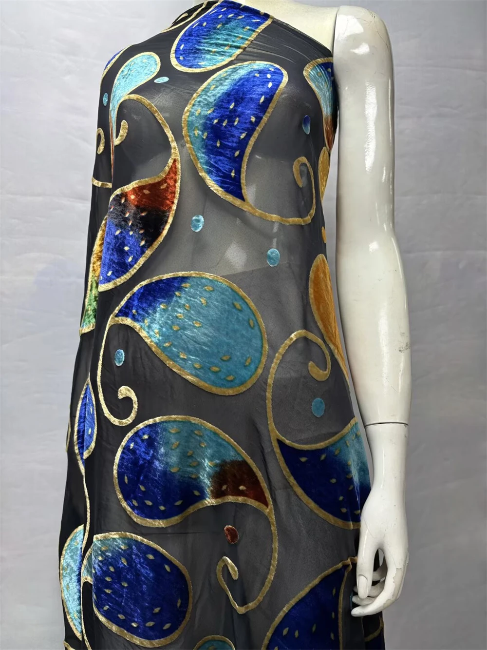 

Soft Silk Velvet Fabric ,African Tulle Lace Fabrics , High Quality Rayon Silk Cloth Women Dresses Sewing Materal , 5 yards