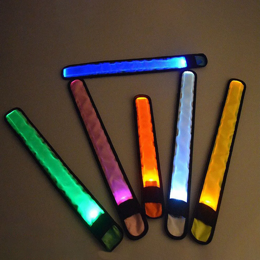 Bracelet lumineux à Led scintillante, 6 pièces, accessoire de fête pour enfants, bande lumineuse, résistant à l'usure, sécurité en cours d'exécution, Compact et Portable
